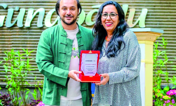 Gündoğdu Vakfı’ndan Nini Önözden’e vefa