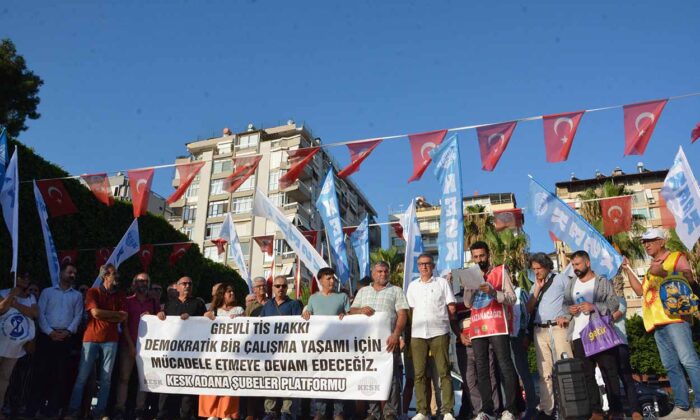 “SORUNLARI ÇÖZMEK YERİNE  İKTİDARA ÖVGÜLER DİZİYORLAR”