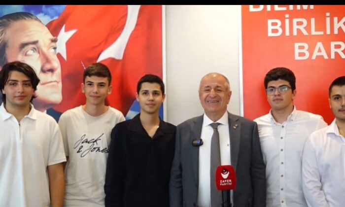 Zafer Partisi’ne  Adana’da yoğun ilgi