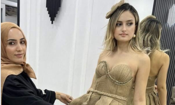 Maral Modda’nın kurucusu, Sona İnak’tan hasır çuvaldan etkileyici elbise