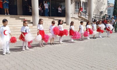 Yıldızlar Sınıfı’nın miniklerinden muhteşem 23 Nisan gösterileri
