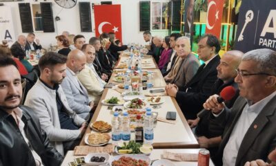 Seyhan’da Anahtar Parti Rüzgârı