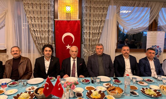 Yusuf Kanlı: Geleceğe emin adımlarla yürüyoruz