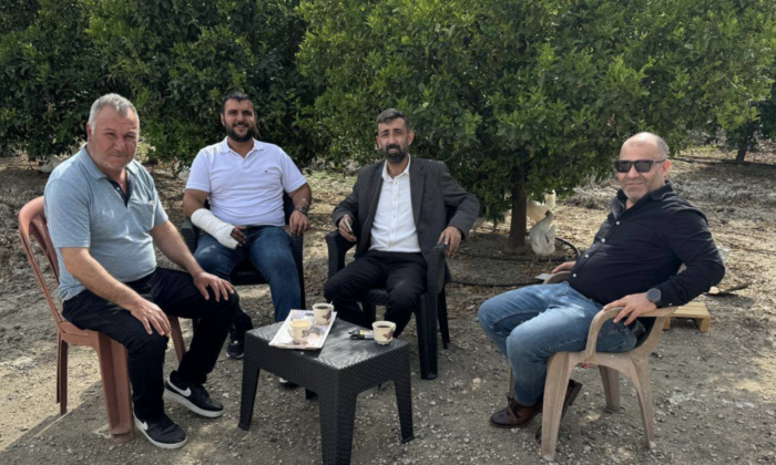 Anahtar Parti Yüreğir Teşkilatı Köy Köy Geziyor